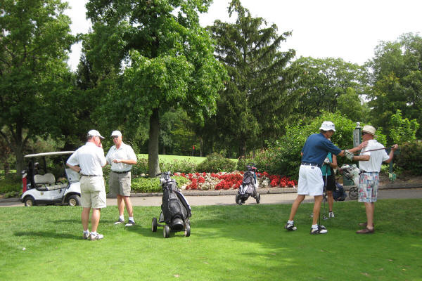 First tee at Pine Hills