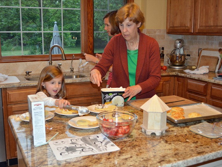 Grammy's Helper